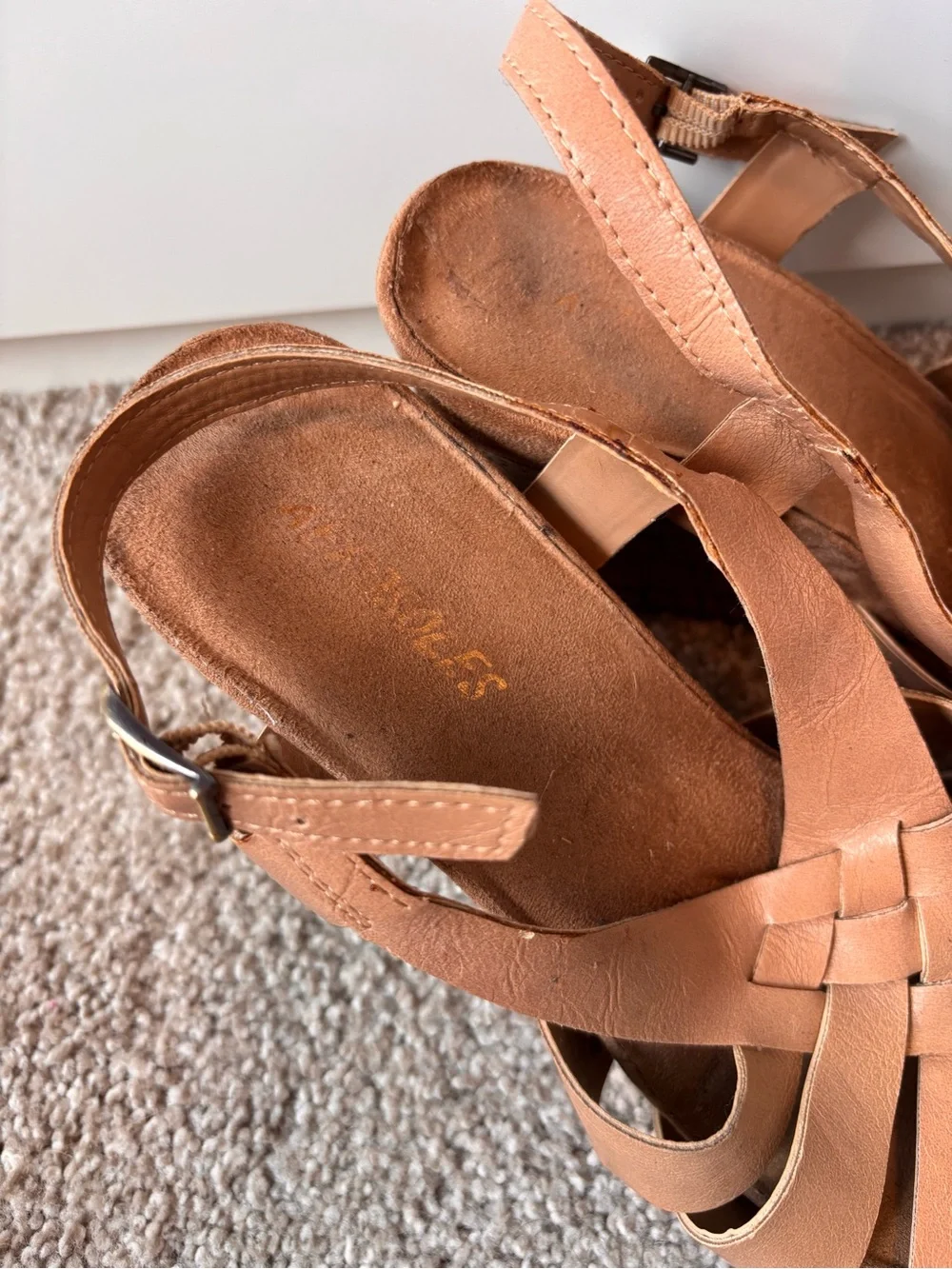Aerosoles Tan Leather Wedge Sandals Strappy Wedges